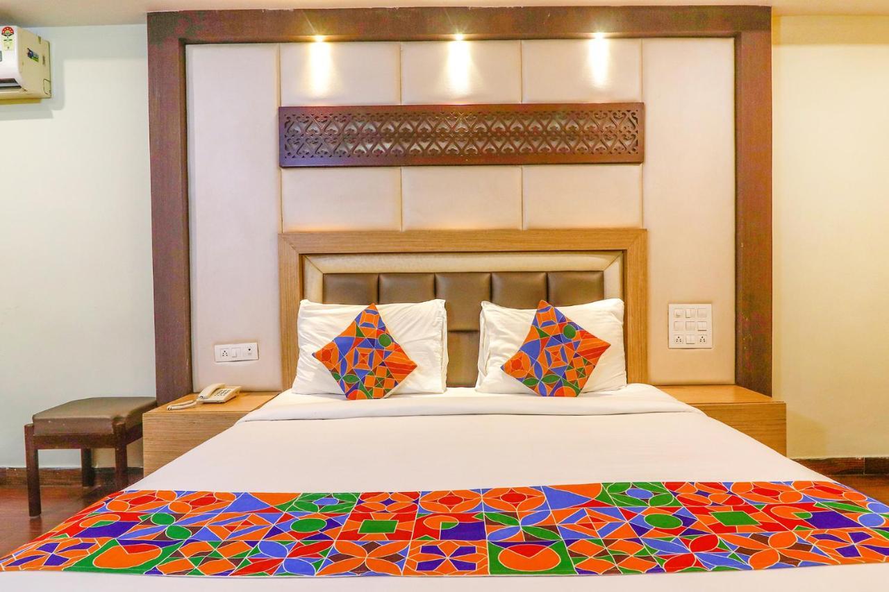 Fabhotel Keerthi'S Anupama - Nr Indira Gandhi Stadium Vijayawāda Exterior foto